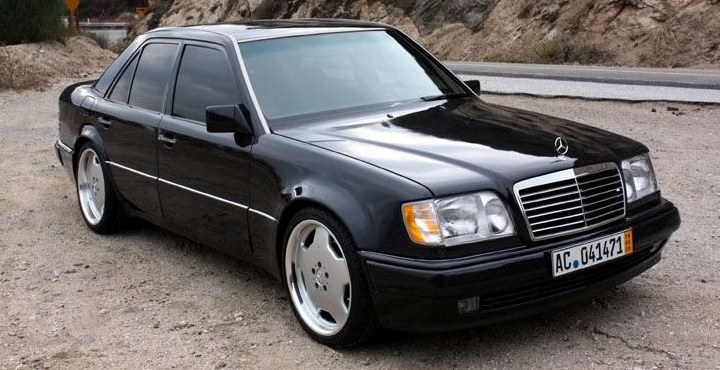 Mercedes W124 Sedan